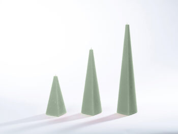 Pyramidenkerzen grau-grün