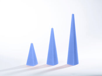 Pyramidenkerzen hellblau